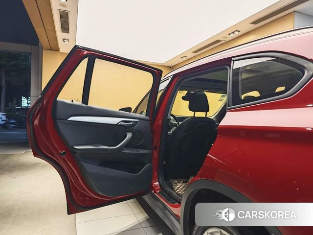BMW X1 id 4227858 из Китая 14