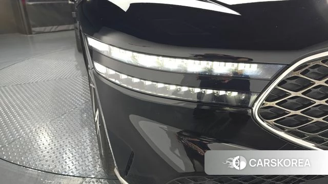 Genesis G90 (RS4) id 4408817 из Кореи 14