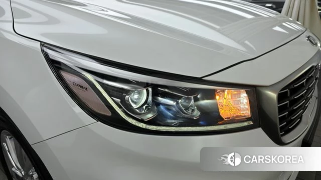 Kia The New Carnival id 4377760 из Кореи 14
