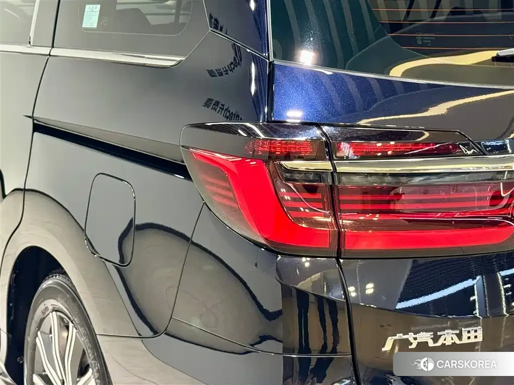 Honda Odyssey id 4515448 из Китая 14