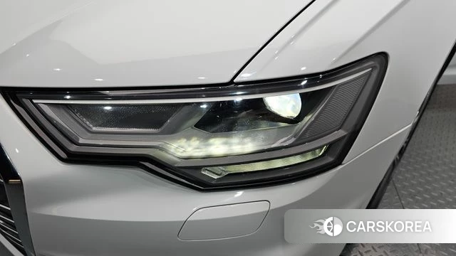 Audi A6 (C8) id 4541020 из Кореи 14