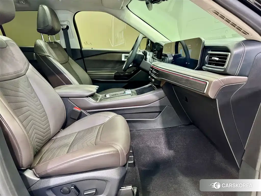 Ford Explorer id 4545970 из Китая 14