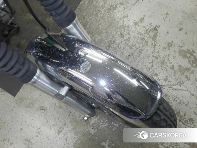 Yamaha SR 400 id 3945262 из Японии 14