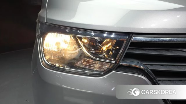 Hyundai The New Grand Starex id 4895280 из Кореи 14