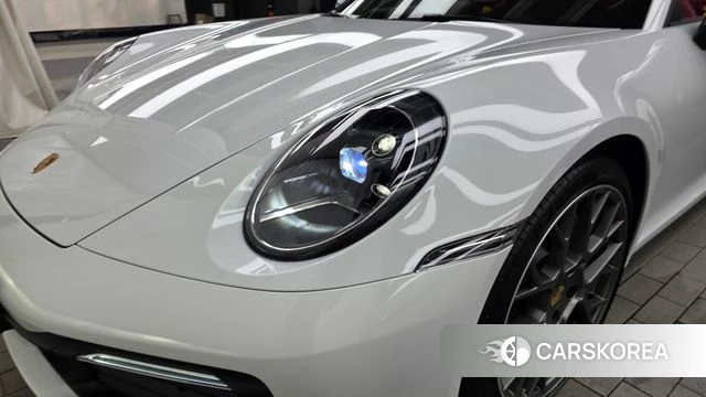 Porsche 911(992) id 4649976 из Кореи 14