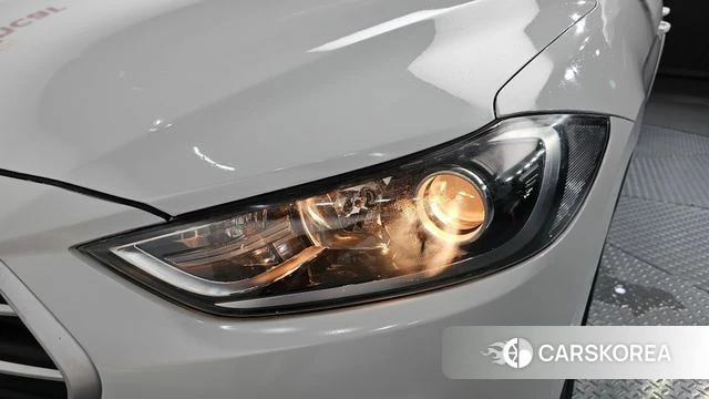 Hyundai Avante AD id 4856329 из Кореи 14