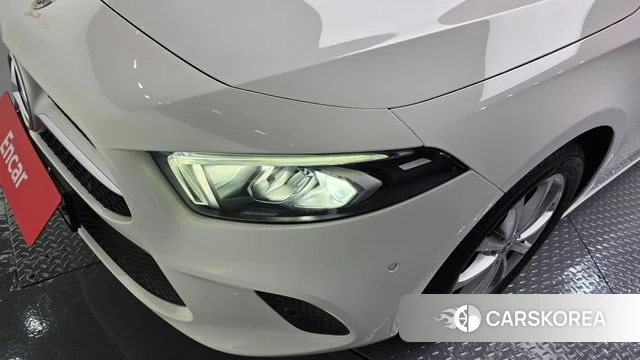 Mercedes-Benz A-Class W177 id 4232565 из Кореи 14