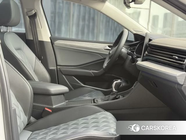 Volkswagen Sagitar id 4260057 из Китая 14