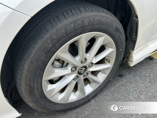 Toyota Corolla id 4301770 из Китая 14