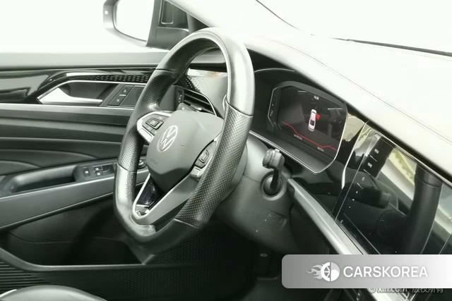Volkswagen Passat id 4321155 из Китая 14