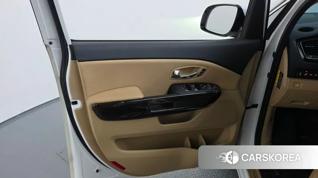Kia The New Carnival id 4667655 из Кореи 14