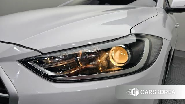 Hyundai Avante AD id 4557949 из Кореи 14