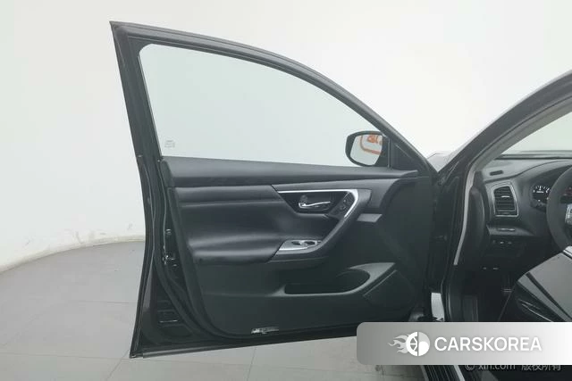 Nissan Teana id 4210217 из Китая 14