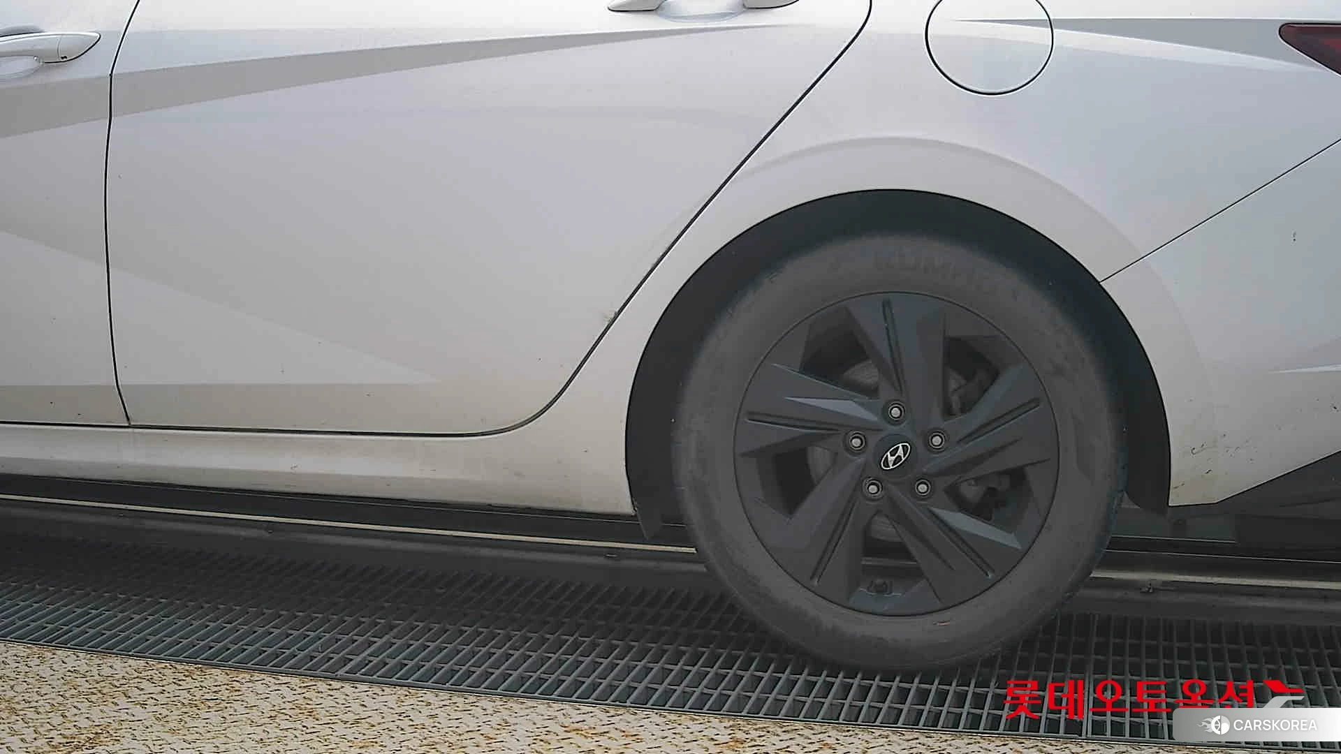 Hyundai Avante Hybrid id 4679332 из Кореи 14