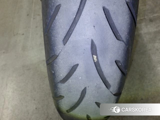 Kawasaki ZX-4RR id 3949354 из Японии 14