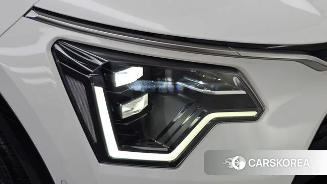 Kia Di Ol Nu Niro id 4922450 из Кореи 14