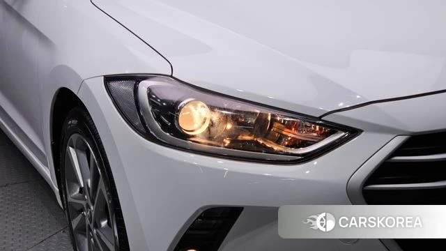 Hyundai Avante AD id 4626527 из Кореи 14