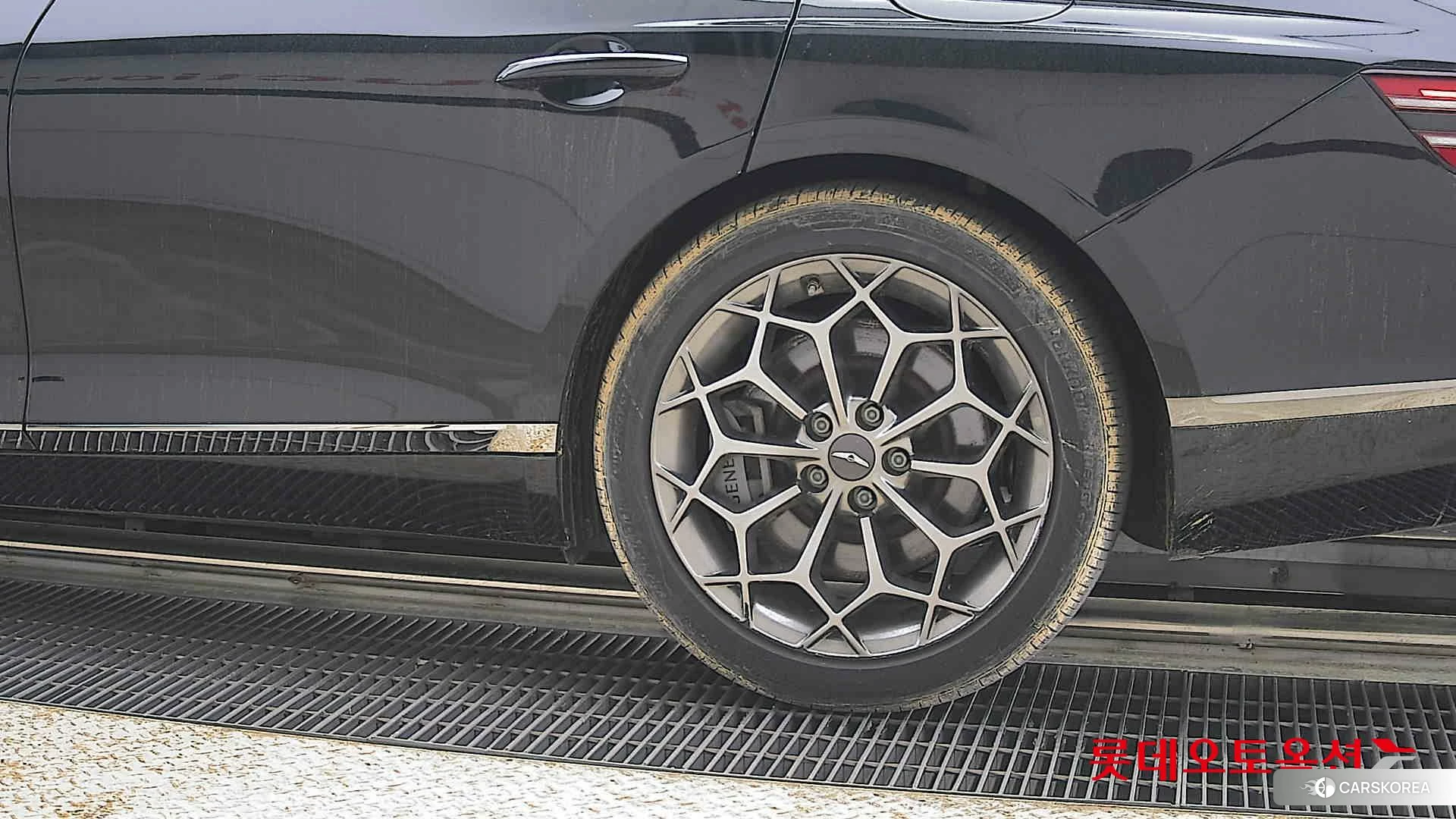 Hyundai G80 id 4289326 из Кореи 14