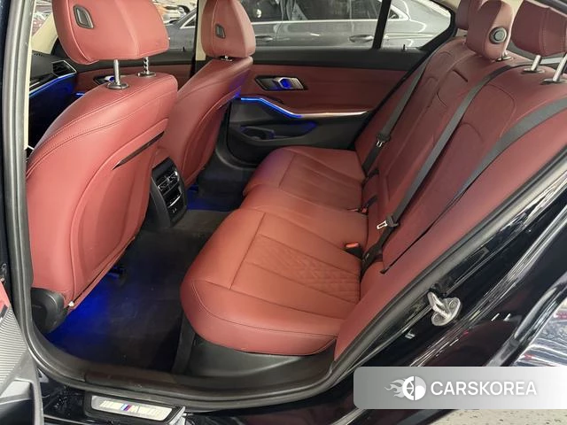 BMW 3 series id 4367437 из Китая 14