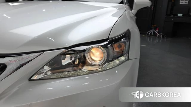 Lexus CT200h id 4751314 из Кореи 14