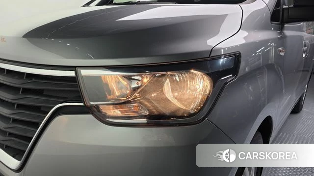 Hyundai The New Grand Starex id 4573831 из Кореи 14
