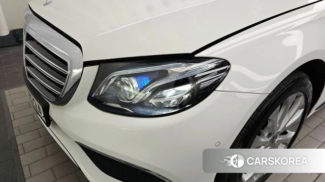 Mercedes-Benz E-Class W213 id 4188739 из Кореи 14