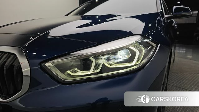 BMW 1 Series (F40) id 4324750 из Кореи 14