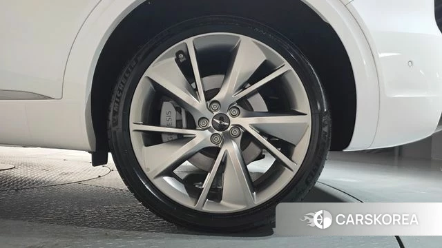 Genesis GV70 id 4612707 из Кореи 14
