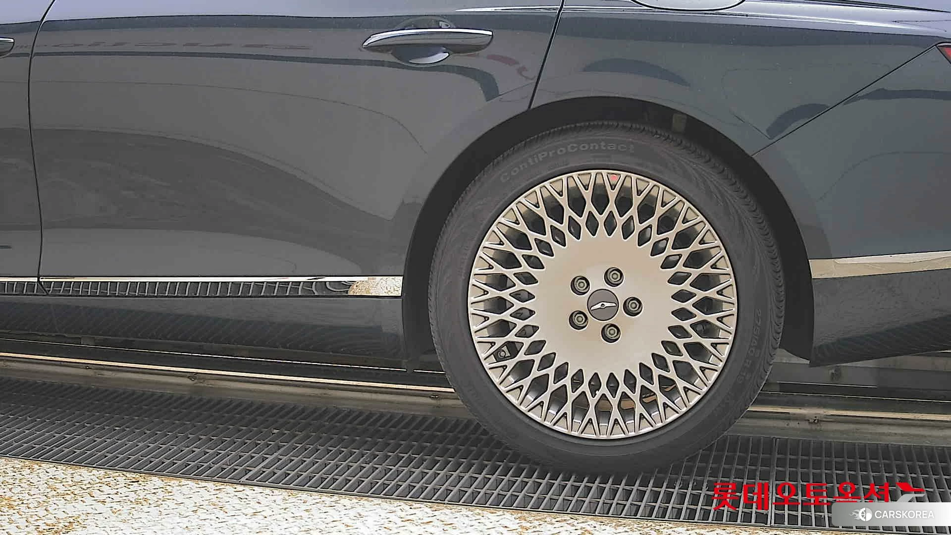Hyundai G80 id 4296724 из Кореи 14