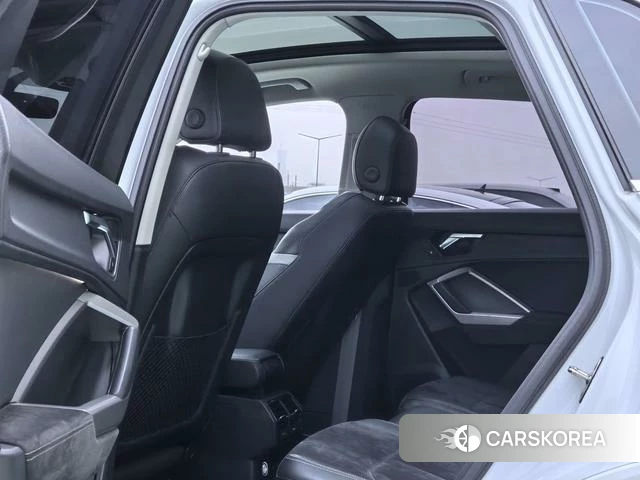 Audi Q3 id 4297837 из Китая 14