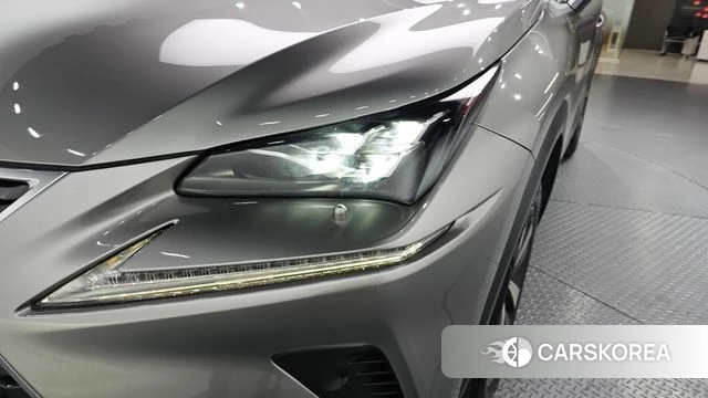 Lexus NX300h id 4286315 из Кореи 14