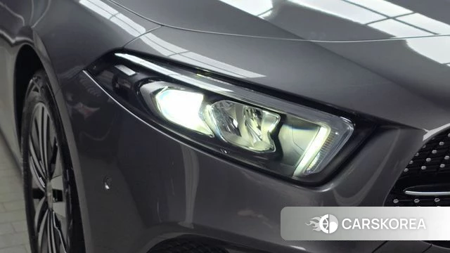 Mercedes-Benz A-Class W177 id 4562108 из Кореи 14