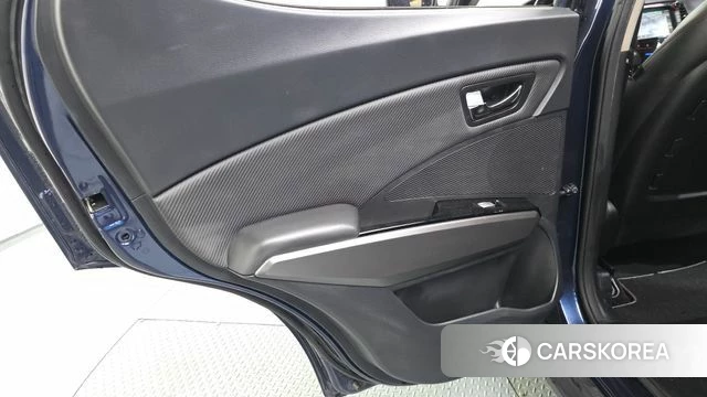 Ssangyong Tivoli Air id 4693916 из Кореи 14