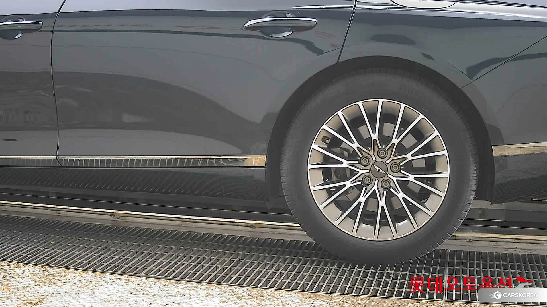 Hyundai G80 id 3882022 из Кореи 14