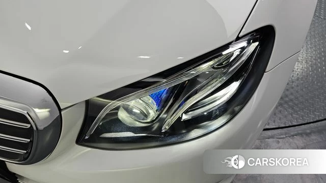 Mercedes-Benz E-Class W213 id 4663009 из Кореи 14