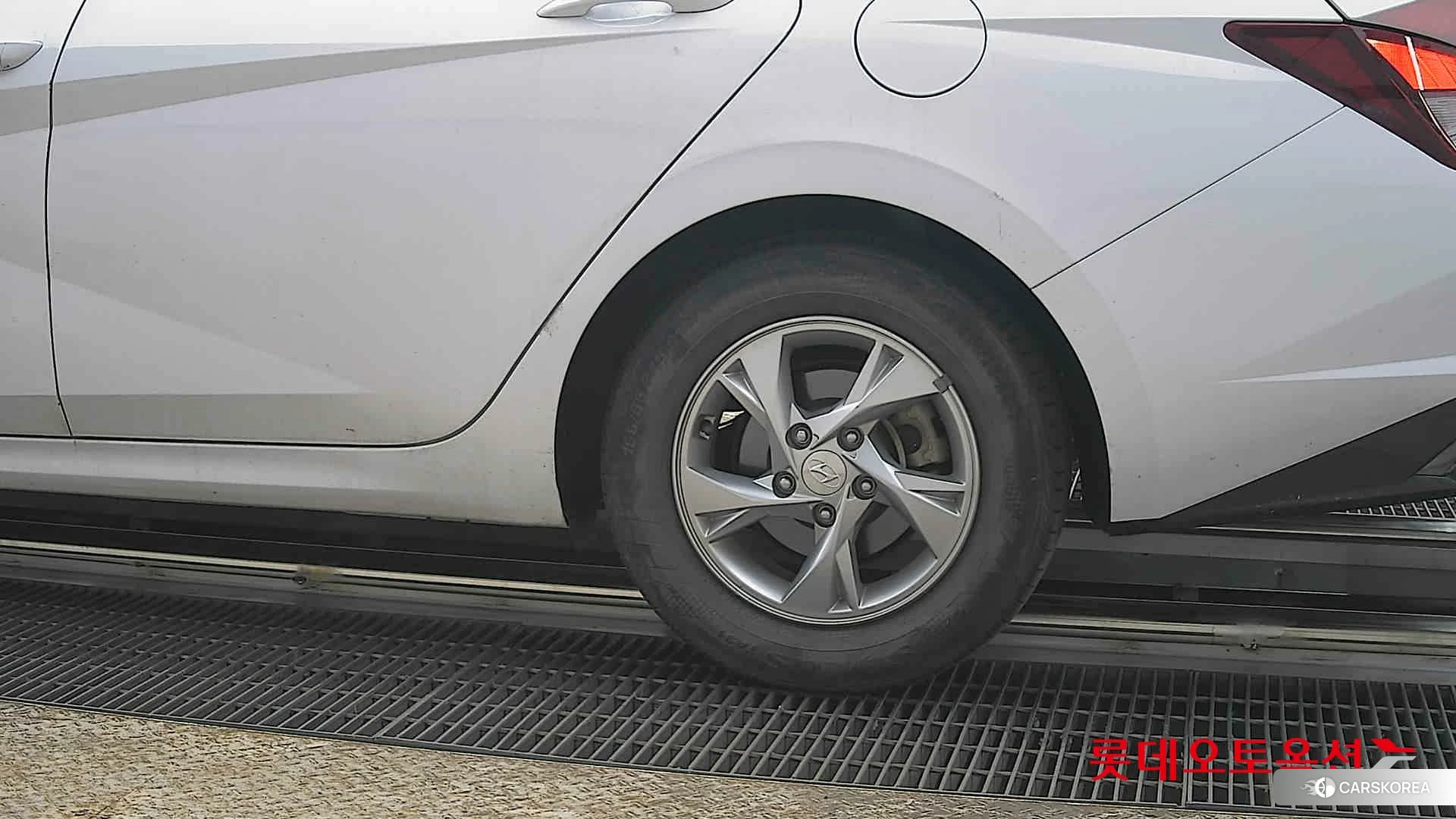 Hyundai Avante id 3869378 из Кореи 14