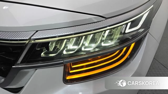 Kia Seltos id 4338674 из Кореи 14