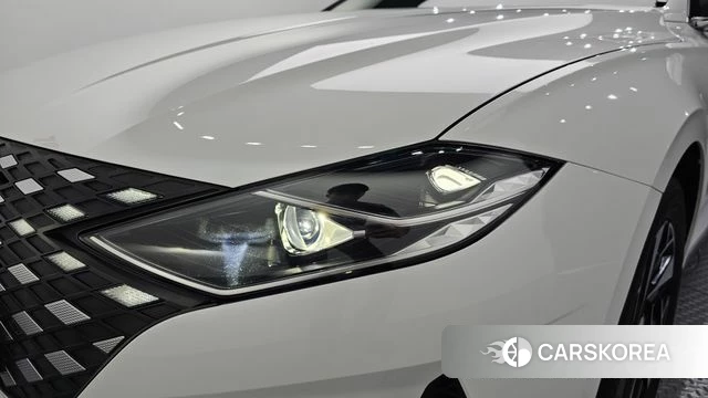 Hyundai The New Grandeur IG Hybrid id 4388968 из Кореи 14