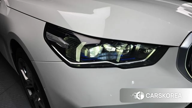 BMW 5 Series (G60) id 4880049 из Кореи 14