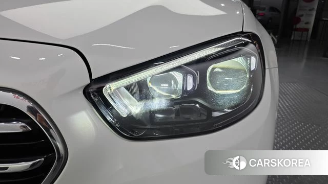 Mercedes-Benz E-Class W213 id 4501347 из Кореи 14