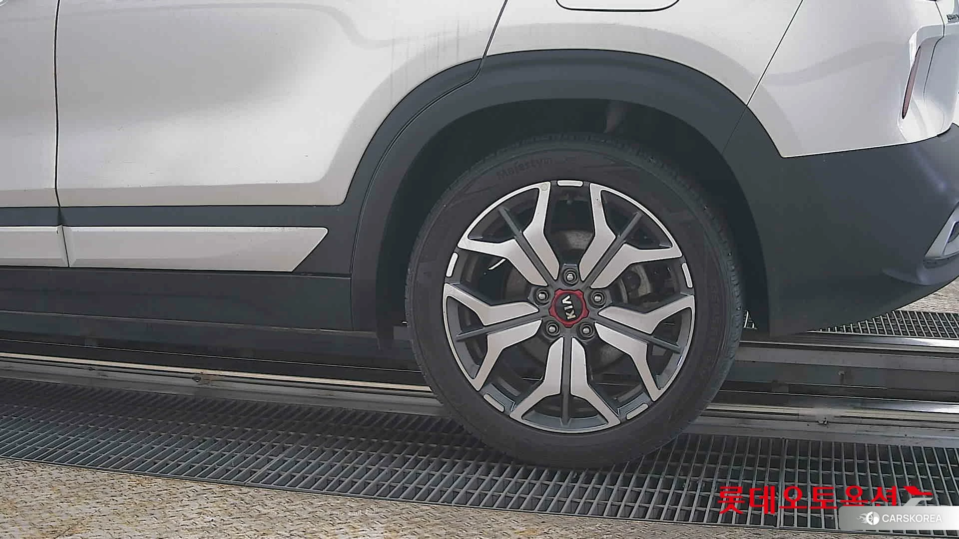 Kia Seltos id 3882156 из Кореи 14