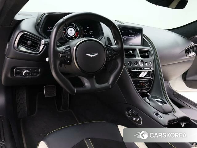 Aston Martin DB11 id 4238834 из Китая 14
