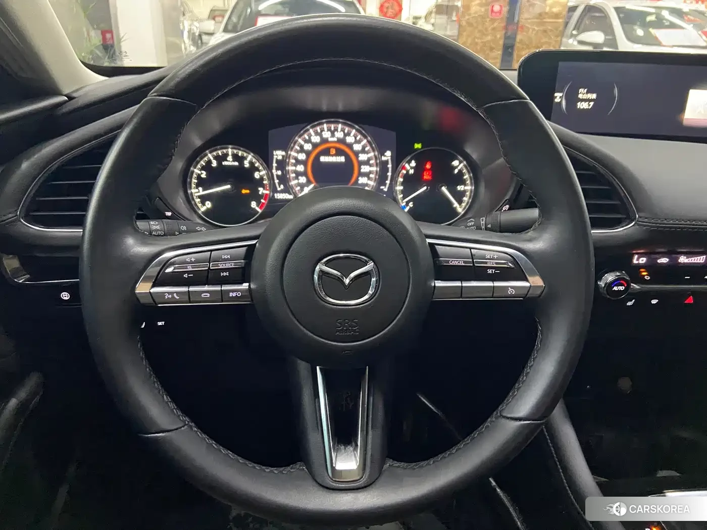 Mazda 3 id 4669330 из Китая 14