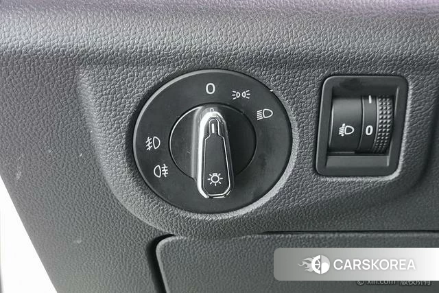 Volkswagen Bora id 4276315 из Китая 14
