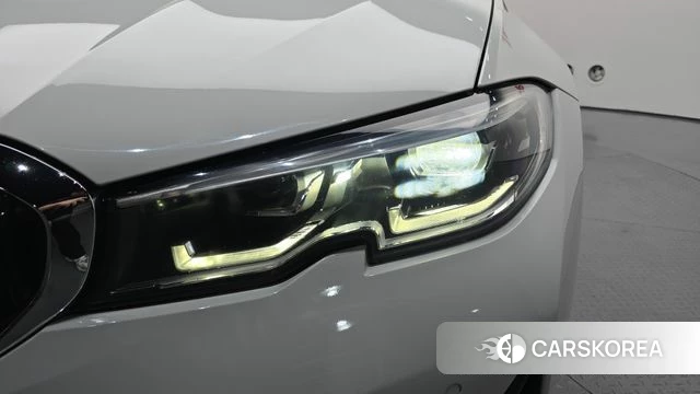 BMW 3 Series (G20) id 4586840 из Кореи 14