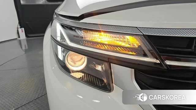 Kia The New Seltos id 4548757 из Кореи 14
