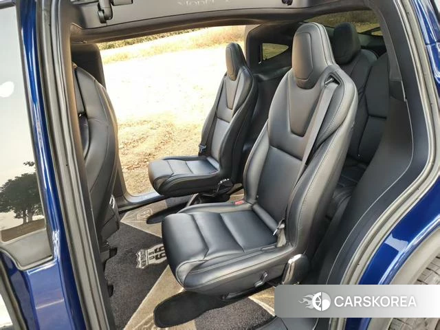Tesla Model X id 4209493 из Китая 14
