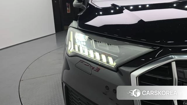 Audi Q7 (4M) id 4586129 из Кореи 14