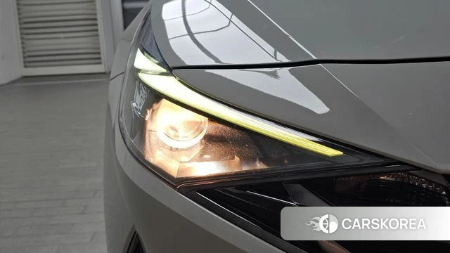 Hyundai Avante (CN7) id 4428896 из Кореи 14