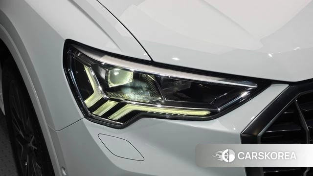 Audi Q3 (F3) id 4646091 из Кореи 14